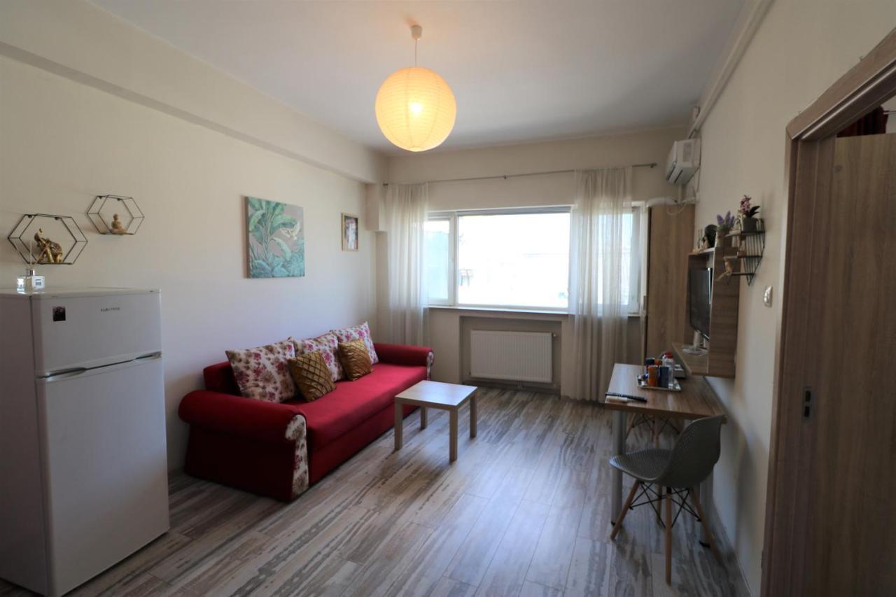 Charming Cozy Apartment - Old Town - Free Minibar Bucureşti Ngoại thất bức ảnh