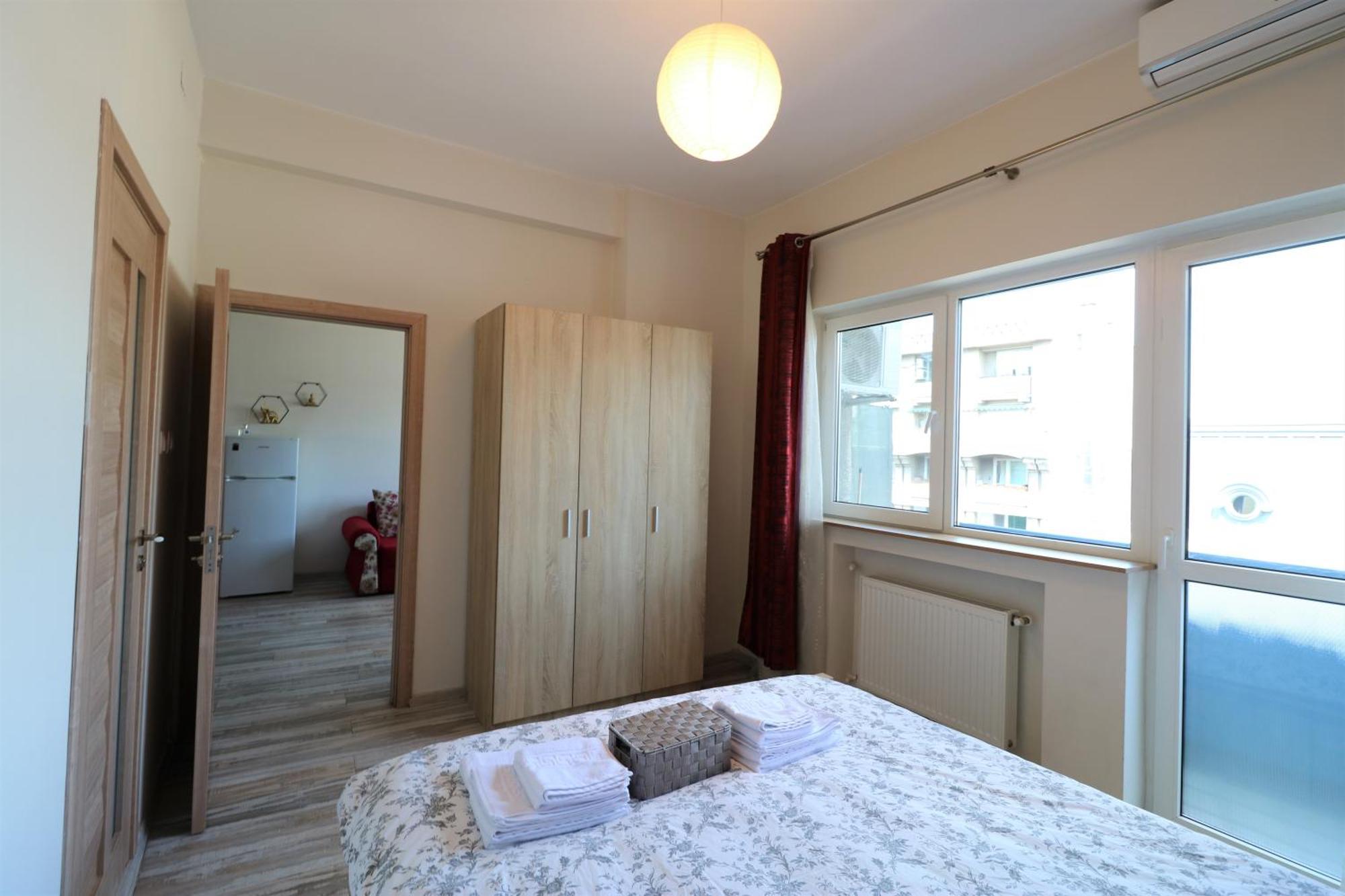 Charming Cozy Apartment - Old Town - Free Minibar Bucureşti Ngoại thất bức ảnh